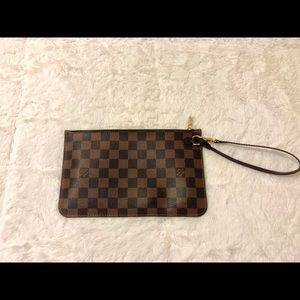 Louis Vuitton Pochette